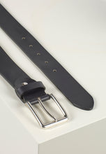 Load image into Gallery viewer, Leather Belt Roger Black - Howard London