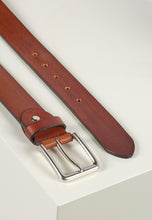Load image into Gallery viewer, Leather Belt Roger Brown - Howard London