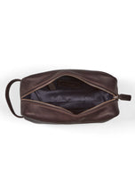 Load image into Gallery viewer, Howard Washbag Easton Dark Brown - Howard London