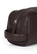 Load image into Gallery viewer, Washbag Sam Dark Brown