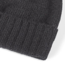 Load image into Gallery viewer, Howard Fred Cashmere Beanie Black - Howard London