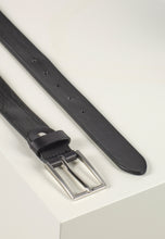 Load image into Gallery viewer, Leather Belt Henry Black - Howard London
