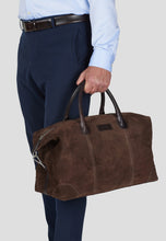 Load image into Gallery viewer, Weekend Bag Milo Suede Dark Brown