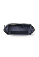 Load image into Gallery viewer, Leather Crocco Washbag Rupert Black